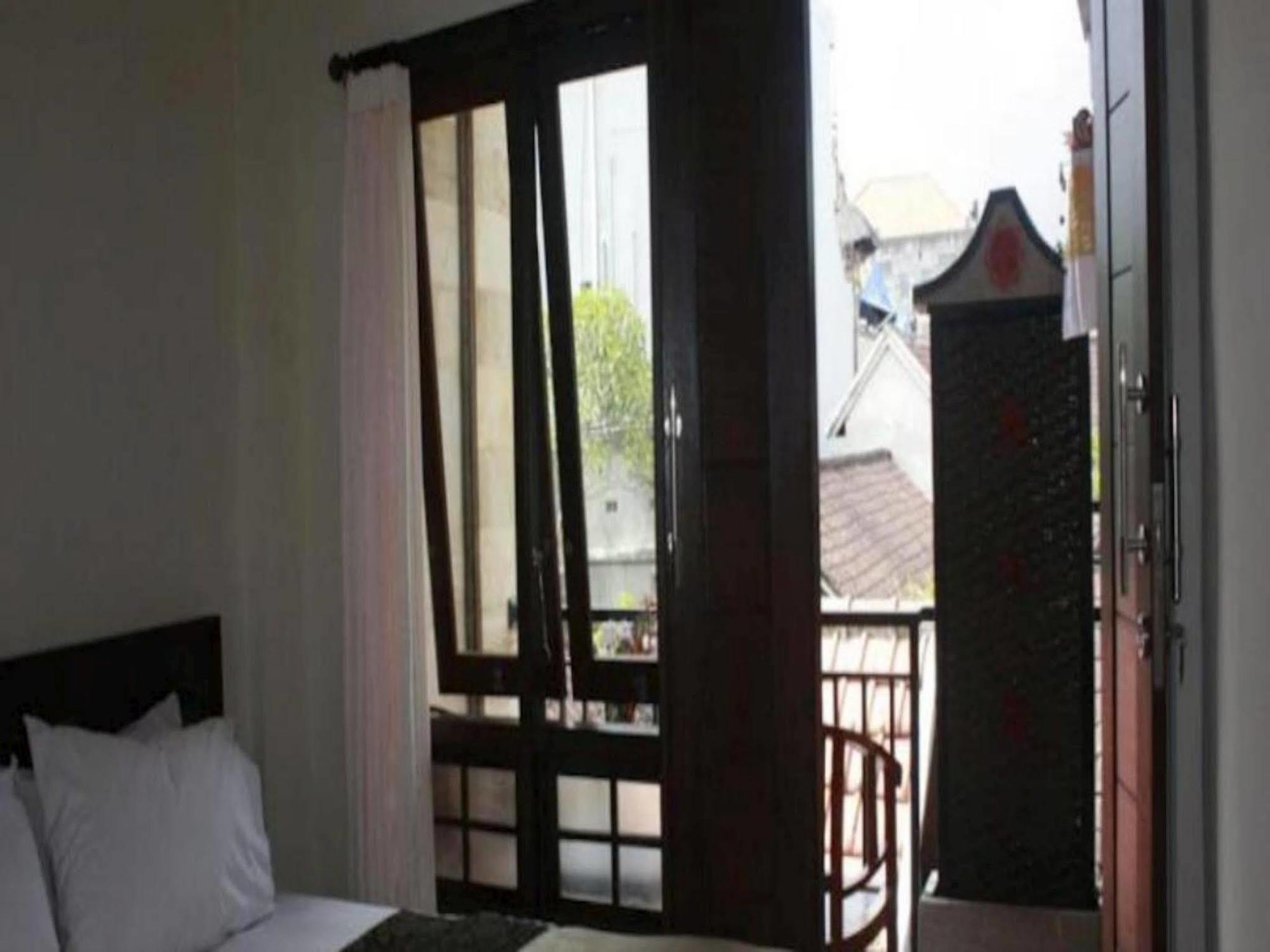 Corner Guest House Убуд Экстерьер фото
